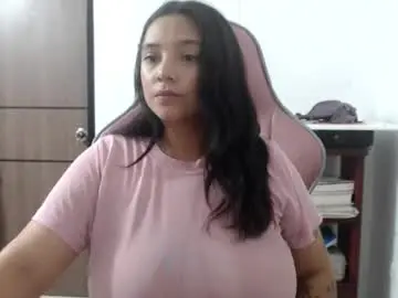 Nebyula_star  live sex cam
