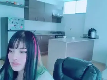 Nikkyblush  live sex cam