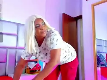 Ninaniicole  live sex cam