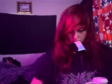 Rvbygloom  live sex cam