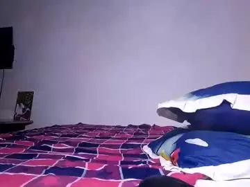 Sexxybooty254  live sex cam