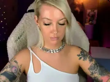 Tykioty_miley  live sex cam