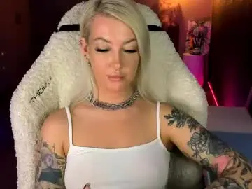 Tykioty_miley  live sex cam