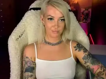 Tykioty_miley  live sex cam