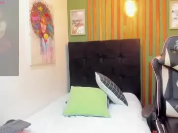 Vickyboobies  live sex cam