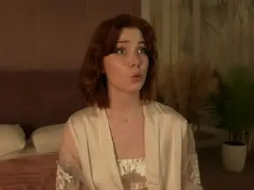 Vivi_west  live sex cam