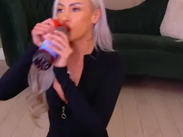 Bailey_rush  live sex cam