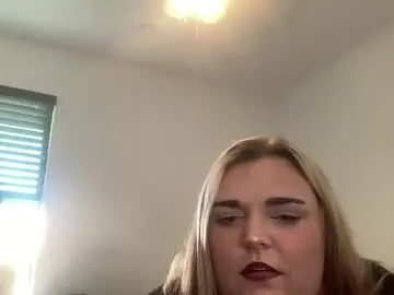 Bigtitwhitegirl  live sex cam