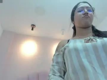 Chloe_thomsoon  live sex cam