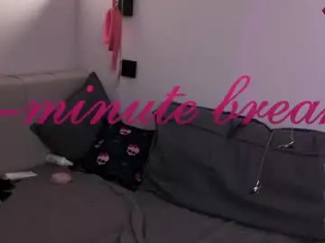 Digitalhoe  live sex cam
