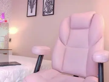 Kai_falcon  live sex cam