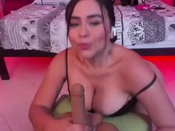 Katia_bigboobs11  live sex cam