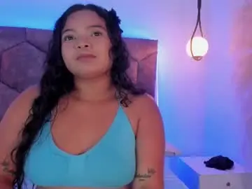 Kyliee_moore_  live sex cam