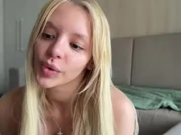 Lesi_moonie  live sex cam