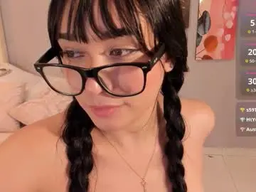 Maia_w10  live sex cam