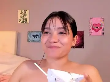 Maia_w10  live sex cam