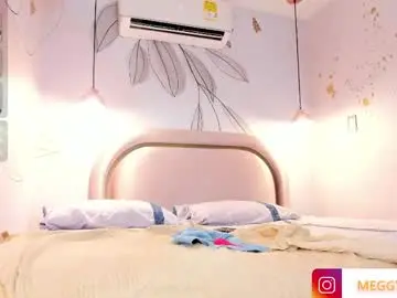 Meggy_mae  live sex cam