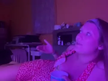 Missjademae  live sex cam