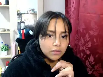 Naomylux1  live sex cam