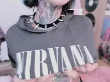 Nikkiramone  live sex cam