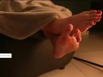 Saratrita  live sex cam