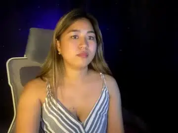 Shenikamungia  live sex cam