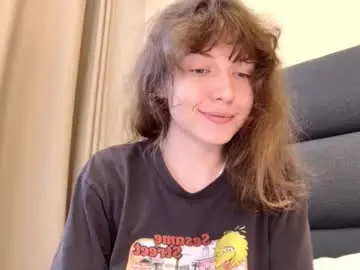 Sun_place  live sex cam