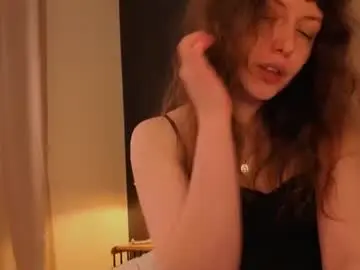 Sun_place  live sex cam