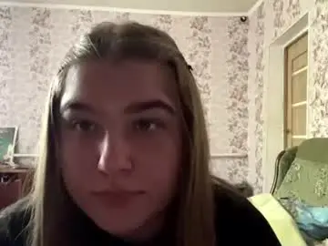 Emileeswint  live sex cam