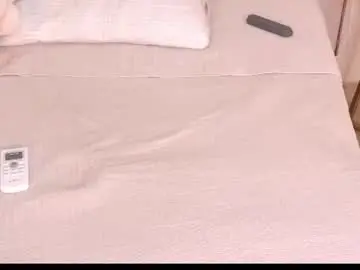Josselynbrown  live sex cam