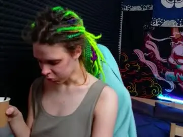 Kiki_krash  live sex cam