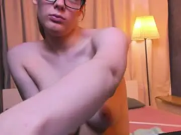 Kiki_krash  live sex cam