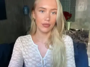 Livslifee  live sex cam