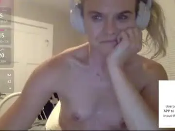 Lpbrat  live sex cam