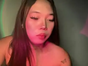Makemesquirt_xxx  live sex cam