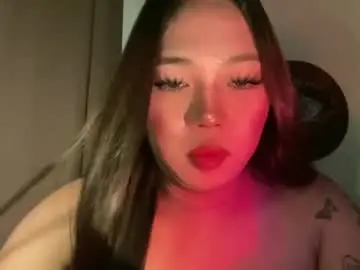 Makemesquirt_xxx  live sex cam