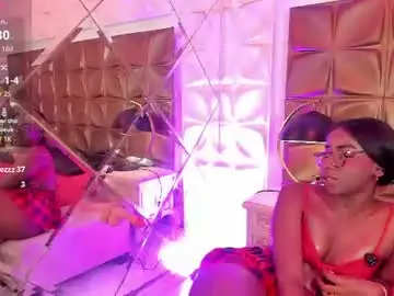 Melodyblazze  live sex cam