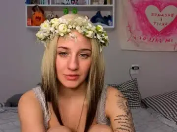Miralyn_  live sex cam
