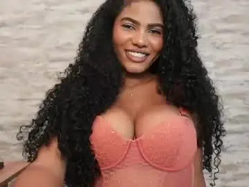 Naomixjones1  live sex cam