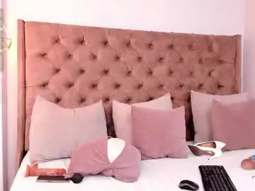 Pennelope_rose  live sex cam