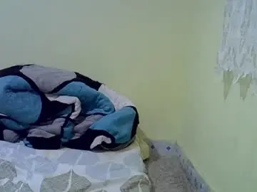 Trysha_babe  live sex cam