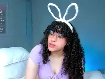 Urcurlycurvy  live sex cam