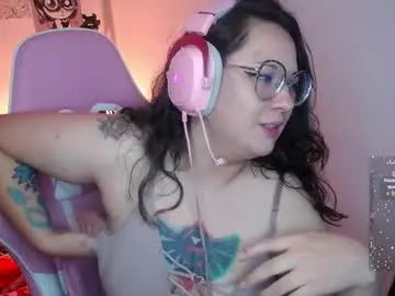 _jaaade_p_  live sex cam