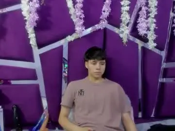 Bruno_cruz  live sex cam