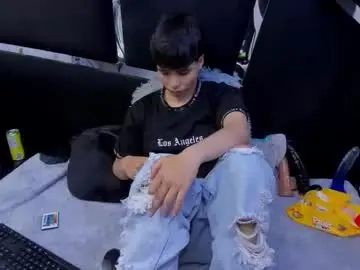 Bruno_cruz  live sex cam