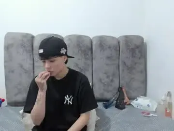 Bruno_cruz  live sex cam
