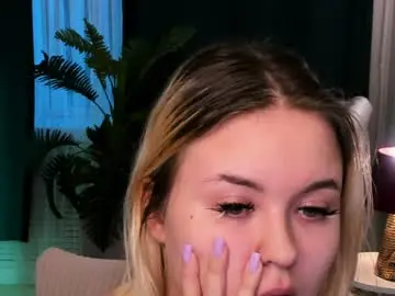 Cute_eye_twinkl  live sex cam