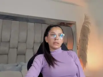 Elacader  live sex cam