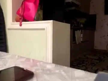 Elenemiyose  live sex cam