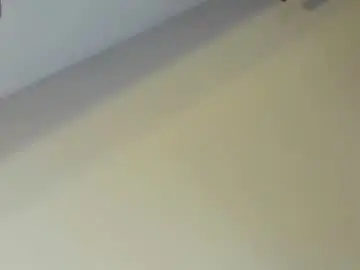 Emiily_cooper01  live sex cam